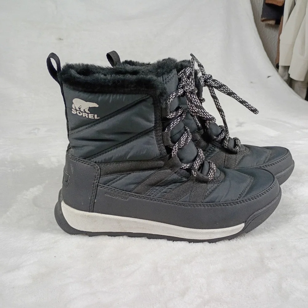 Sorel Winter Boots Womens 6 Black Excellent Waterproof Faux Fur Quilted Lace Up